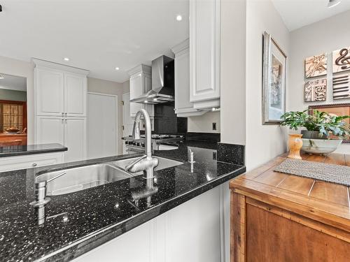 2132 Ryan Road, Penticton, BC - Indoor Photo Showing Kitchen With Double Sink With Upgraded Kitchen