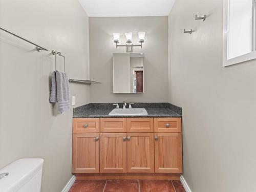 2132 Ryan Road, Penticton, BC - Indoor Photo Showing Bathroom