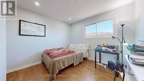 3066 Mallbridge Crescent, Mississauga, ON - Indoor Photo Showing Bedroom