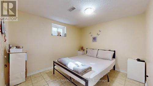 3066 Mallbridge Cres, Mississauga, ON - Indoor Photo Showing Bedroom