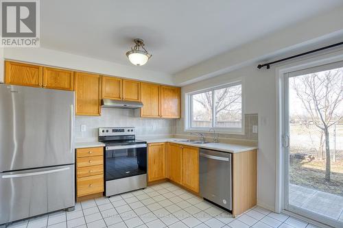 #69 -86 Joymar Dr, Mississauga, ON - Indoor Photo Showing Kitchen With Double Sink