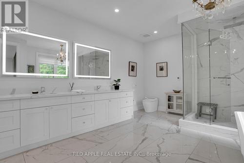 340 Churchill Avenue, King, ON - Indoor Photo Showing Bathroom