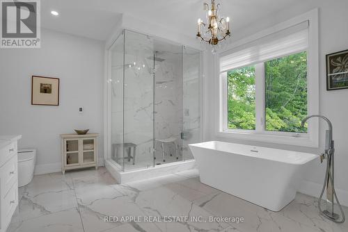 340 Churchill Avenue, King, ON - Indoor Photo Showing Bathroom