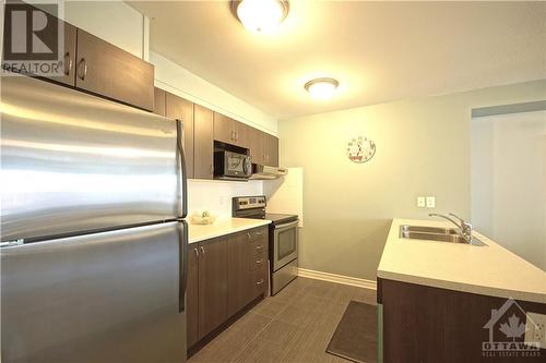 685 Sue Holloway Drive Unit#C, Ottawa, ON - Indoor Photo Showing Kitchen With Double Sink