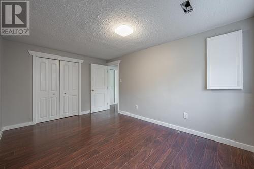 122 Fairview Ave, Kamloops, BC - Indoor Photo Showing Other Room