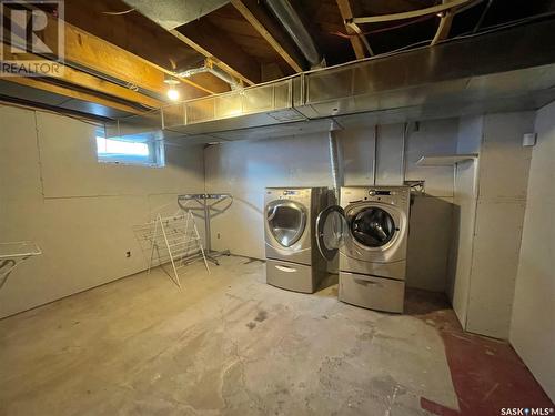 224 2Nd Avenue S, Yorkton, SK - Indoor Photo Showing Laundry Room