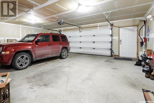 302 Okanese Avenue N, Fort Qu'Appelle, SK - Indoor Photo Showing Garage