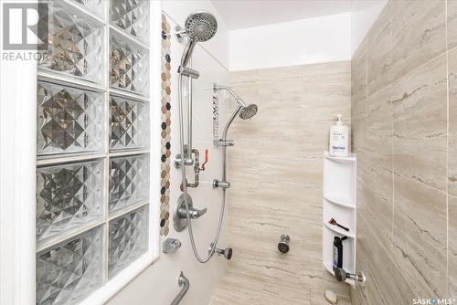 302 Okanese Avenue N, Fort Qu'Appelle, SK - Indoor Photo Showing Bathroom
