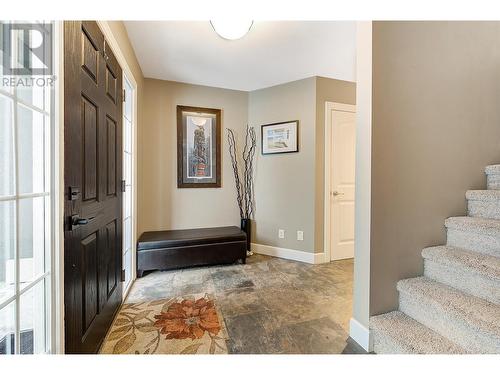 2217 Sunview Drive, West Kelowna, BC - Indoor Photo Showing Other Room