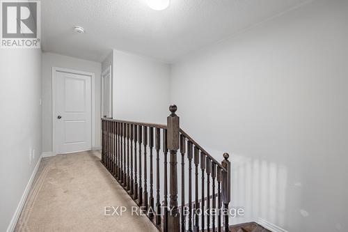 50 Clifford Crescent, New Tecumseth, ON - Indoor Photo Showing Other Room