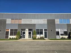 573 Boul. du Curé-Boivin  Boisbriand, QC J7G 2A8