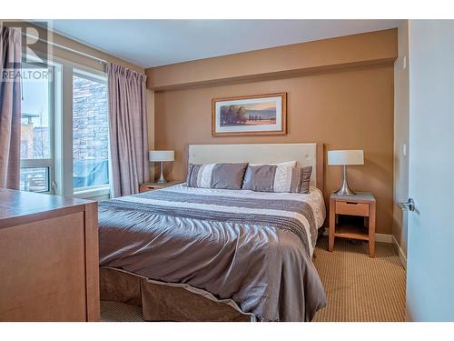 7343 Okanagan Landing Road Unit# 1222, Vernon, BC - Indoor Photo Showing Bedroom