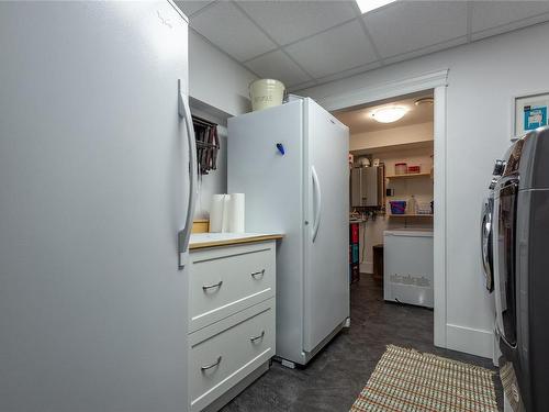 691 Mariner Dr, Campbell River, BC - Indoor Photo Showing Laundry Room