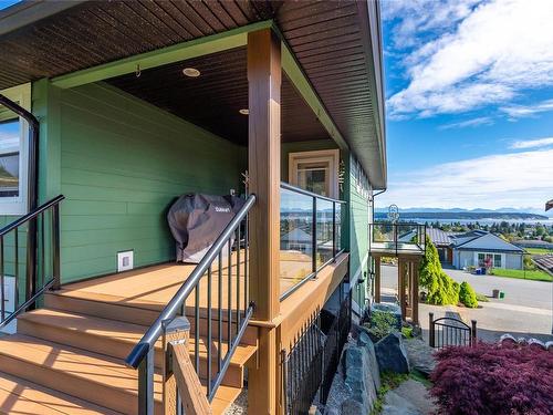 691 Mariner Dr, Campbell River, BC - Outdoor