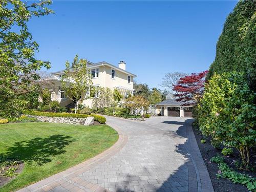 2970 Rutland Rd, Oak Bay, BC - Outdoor