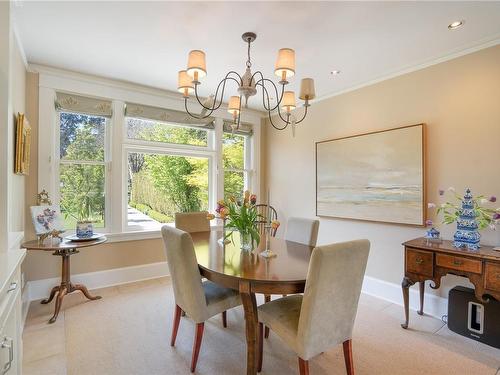 2970 Rutland Rd, Oak Bay, BC - Indoor Photo Showing Dining Room