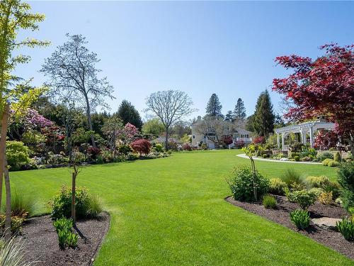 2970 Rutland Rd, Oak Bay, BC - Outdoor