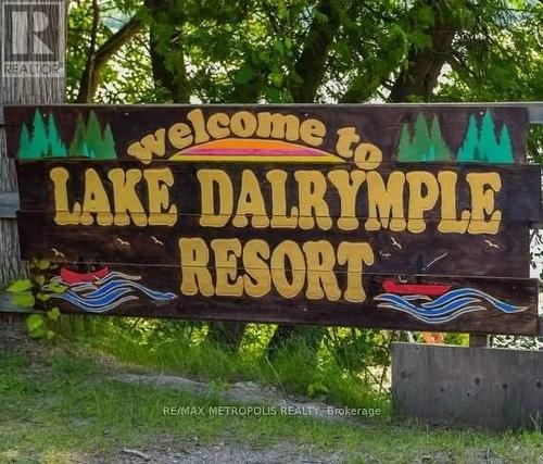 #23 -230-232 Lake Dalrymple Rd, Kawartha Lakes, ON - Outdoor