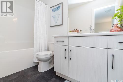 2328 Saunders Crescent, Regina, SK - Indoor Photo Showing Bathroom