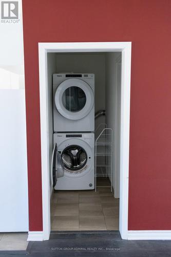 20 Surf Drive, Wasaga Beach, ON - Indoor Photo Showing Laundry Room