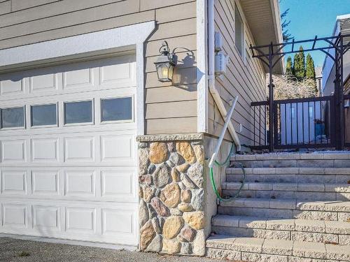 444 Azure Place, Kamloops, BC - Outdoor