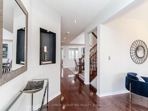 13 Victoria Wood Ave, Markham, ON - Indoor Photo Showing Other Room