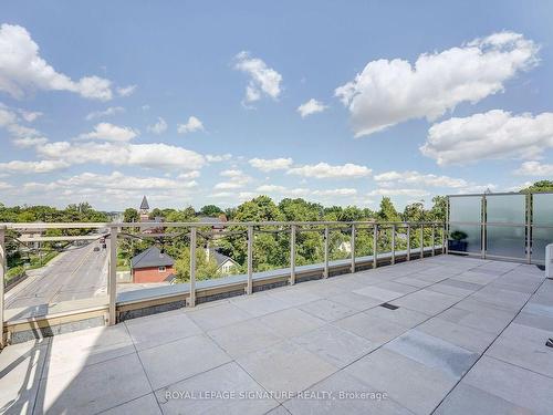 503-15277 Yonge St, Aurora, ON - Outdoor With View