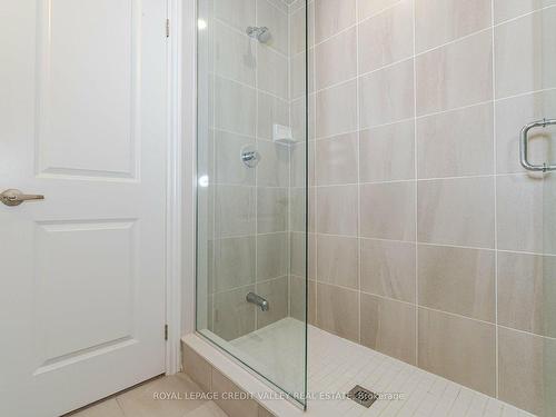 10 Abelia St, Brampton, ON - Indoor Photo Showing Bathroom