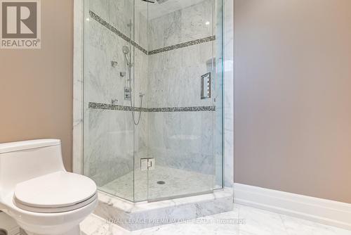 6 Weller Crescent, Vaughan, ON - Indoor Photo Showing Bathroom