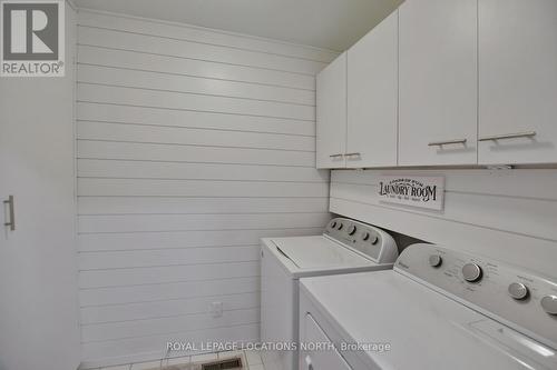 568 Oxbow Cres, Collingwood, ON - Indoor Photo Showing Laundry Room
