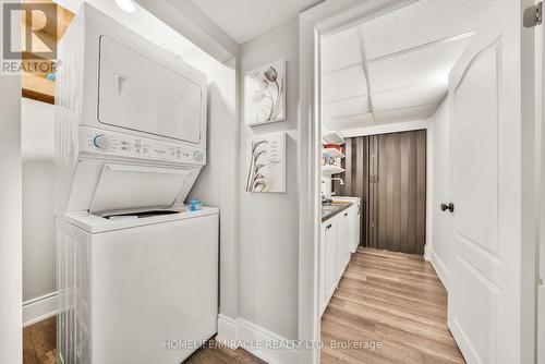 22 Devonleigh Drive, Amaranth, ON - Indoor Photo Showing Laundry Room