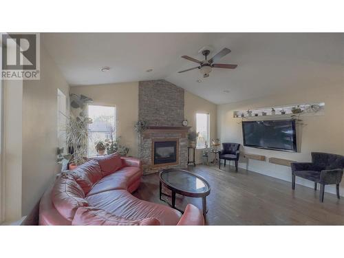 1806 Olympus Way, West Kelowna, BC - Indoor Photo Showing Living Room With Fireplace