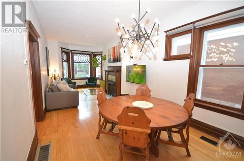273 Powell Avenue, Ottawa, ON - Indoor Photo Showing Dining Room