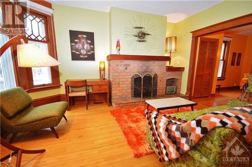 273 Powell Avenue, Ottawa, ON - Indoor With Fireplace