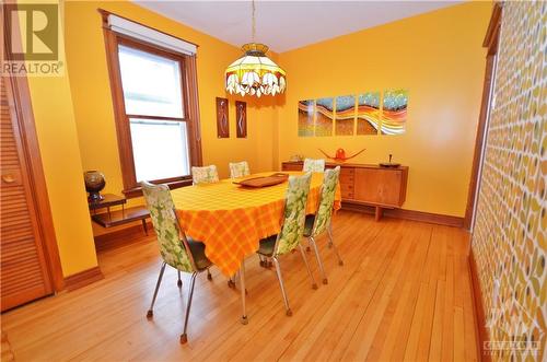 273 Powell Avenue, Ottawa, ON - Indoor Photo Showing Dining Room