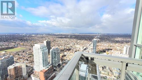 4605 - 39 Roehampton Avenue N, Toronto, ON - Outdoor With View