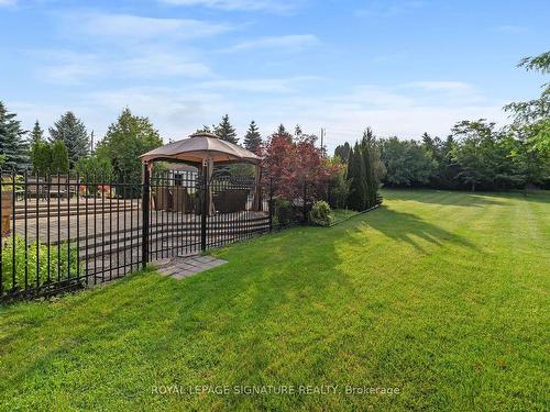 396 Athabasca Dr, Vaughan, ON - Outdoor With Backyard