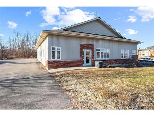 5 Costello Drive, Carleton Place, ON 