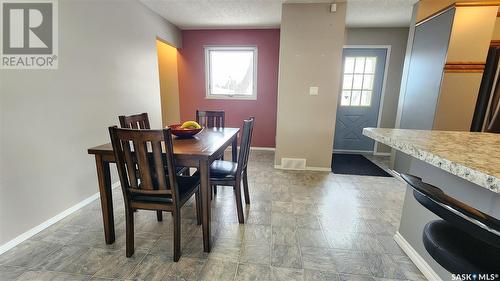 611 104Th Street, North Battleford, SK - Indoor Photo Showing Dining Room