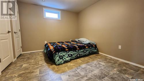 611 104Th Street, North Battleford, SK - Indoor Photo Showing Bedroom