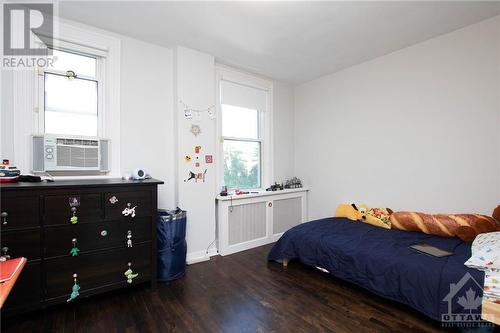 114 Dufferin Road, Ottawa, ON - Indoor Photo Showing Bedroom