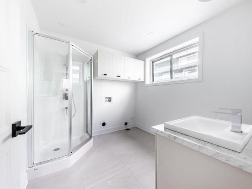 Bathroom - 550 Rue Philibert-Contant, Saint-Jean-Sur-Richelieu, QC - Indoor Photo Showing Bathroom