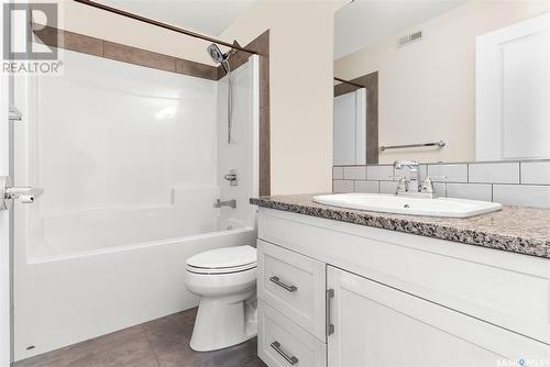 8048 Barley Crescent, Regina, SK - Indoor Photo Showing Bathroom