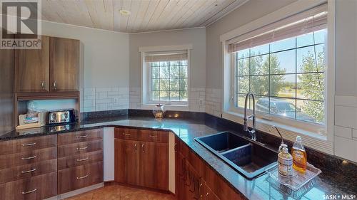 40 Longman Drive, Longlaketon Rm No. 219, SK - Indoor Photo Showing Kitchen With Double Sink