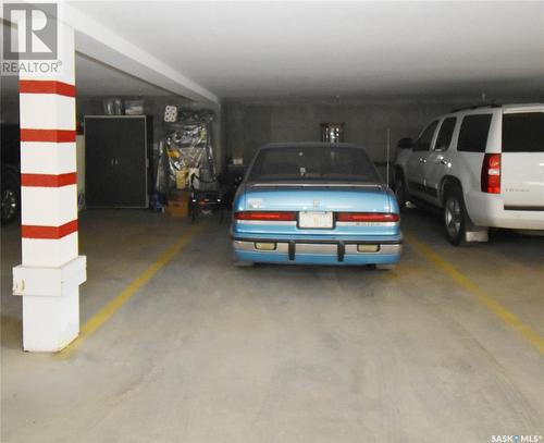 204 408 Heritage Drive, Estevan, SK - Indoor Photo Showing Garage