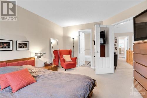 62 Jardin Private, Ottawa, ON - Indoor Photo Showing Bedroom
