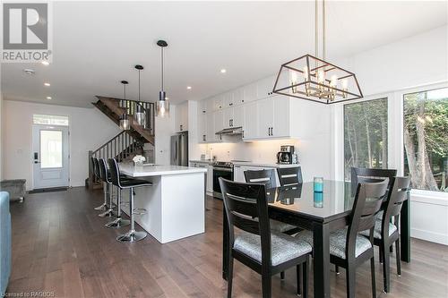 277 Eagle Road, Tobermory, ON - Indoor Photo Showing Dining Room