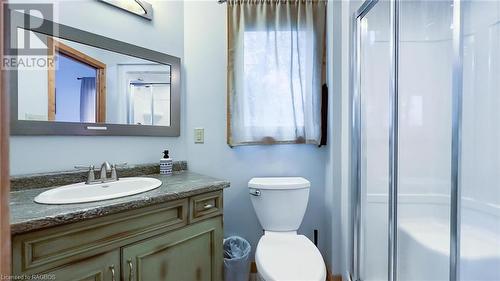 10 Miller Lake Shore Road, Northern Bruce Peninsula, ON - Indoor Photo Showing Bathroom