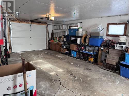 204 3Rd Avenue Sw, Leroy, SK - Indoor Photo Showing Garage