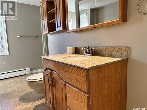 1208 11Th Avenue, Humboldt, SK - Indoor Photo Showing Bathroom